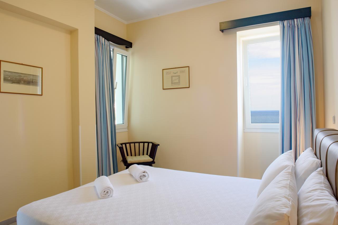 Sea Breeze Apartments Chios Monolia Exteriör bild